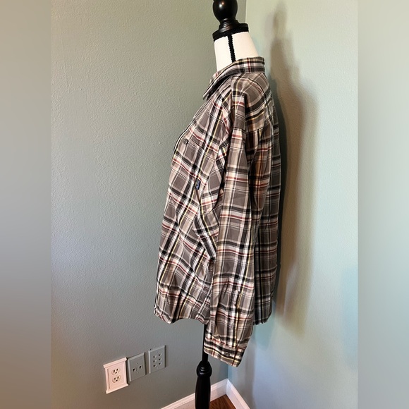 Patagonia Multicolor Plaid Casual Shirt - Picture 4 of 9